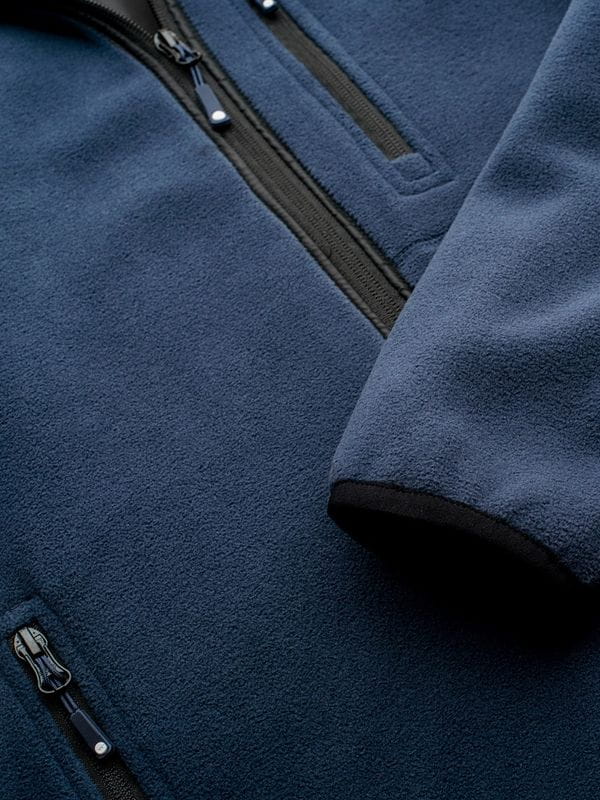 Navy detail 1