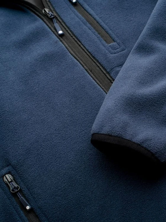 Navy detail 1