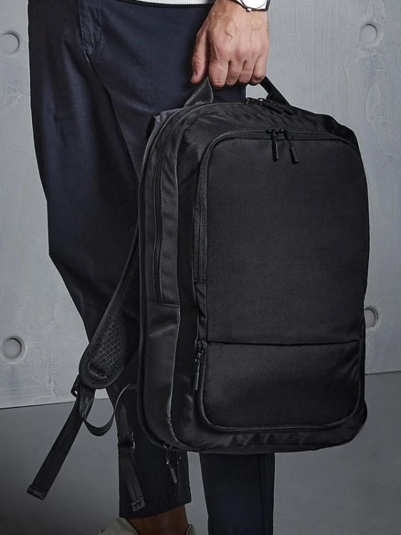 Quadra QD565 | Pitch Black 24 Hour Backpack