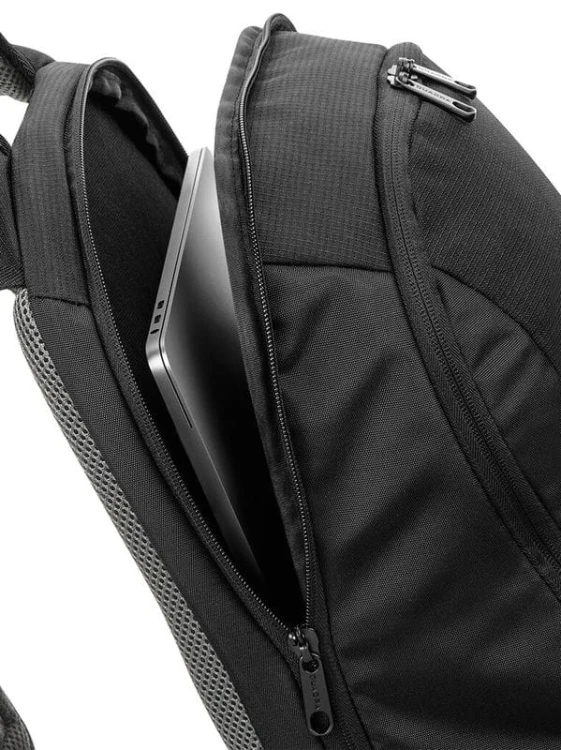 Plecak na laptop Vessel™ Slimline QD906