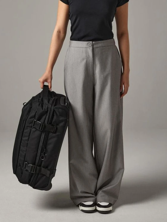 Walizka kabinowa Carry-On Escape BG481