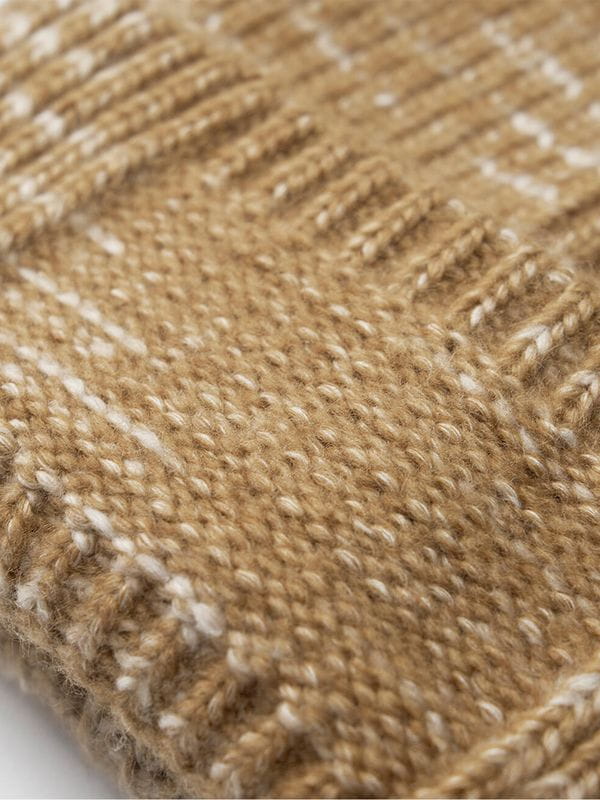 Czapka Chunky Knitted Patch B330R